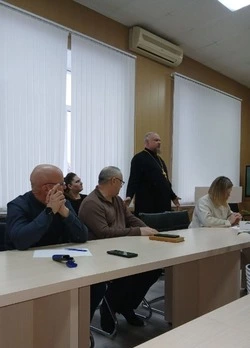 Владимир Переверзев провёл рабочее совещание 