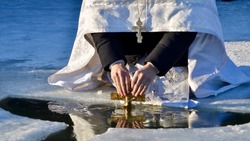 Обряд освящения Крещенской купели на реке Ворскле состоится сегодня в 22:00