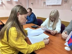 Члены жюри определили призёров конкурсов сочинений и рисунков на избирательную тематику