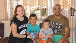 Житель Борисовки — о геноциде в Руанде, своей большой семье и увлечении футболом
