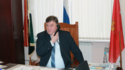 Николай Давыдов поздравил борисовцев с Международным Днём семьи
