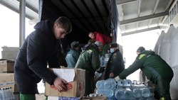 Белгородцы встретили первые фуры с гуманитарной помощью из Ставропольского края и Курской области