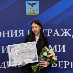 Творческая искра. Как Софии Волковой удаётся преуспевать в искусстве и не только