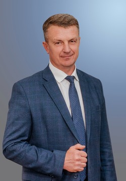 Владимир Переверзев поздравил работников культуры с профессиональным праздником