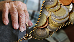 Правительство повысит пенсию работающим пенсионерам с 1 августа