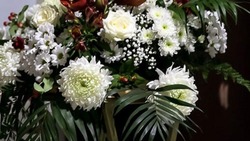 Вячеслав Гладков поздравил с 75-летием супружеской жизни семью Ельчаниновых