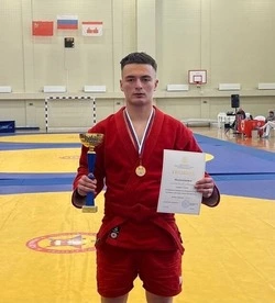 Борисовский спортсмен принял участие в первенстве ЦФО по боевому самбо в Можайске