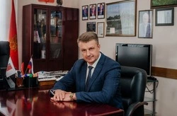 Владимир Переверзев поздравил жителей Борисовского округа с Днём российской науки