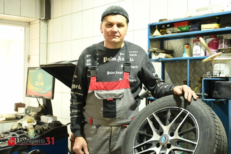 Безопасность и уверенность на дороге. Владимир Гопций из Беленького заслужил доверие местных жителей