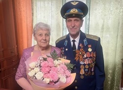 Золотой эшелон любви. Александр Тарасович и Людмила Юрьевна Евминовы отметили золотую свадьбу