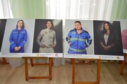 Презентация фотоальбома  «Свет милосердия» состоялась в Центральной  библиотеке Борисовского района