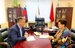 Владимир Переверзев провёл личный приём граждан