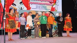 Артисты кукольного театра «Кошкин дом» показали спектакль на фестивале в Красной Яруге