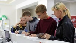 Вячеслав Гладков сообщил о заключении соцконтрактов белгородскими студентами в 2025 году