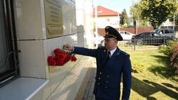 Открытие памятной доски в честь прокуроров-ветеранов прошло в Борисовке
