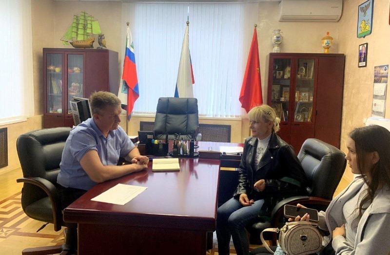 Владимир Переверзев провёл личные приёмы граждан 