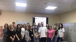 40 белгородских волонтёров прошли занятия в «Школе ответственных доноров»