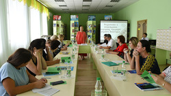 Представители муниципалитетов обсудили в Борисовке возрождение в регионе народных традиций