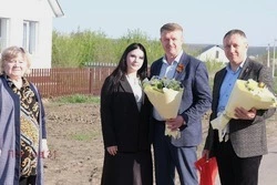 Анна Игнатенко из Борисовки получила ключи от собственного жилья