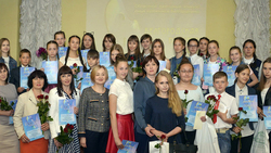 Борисовцы получили награды за победу в конкурсе «Белгородская палитра»
