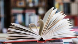 Библиотеки Борисовского района проведут общероссийскую акцию «Дарите книги с любовью» 