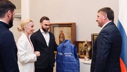 Александр Шуваев встретился с председателем попечительского совета Национального центра помощи
