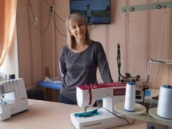 Соцконтракт помог жительнице Борисовки обновить оборудование швейной  мастерской