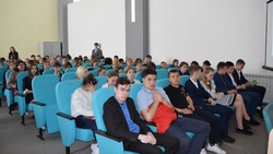 Борисовские школьники встретились с представителями региональных техникумов и вузов 