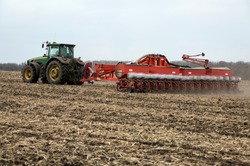 Погодные условия внесли изменения в работу зерновых компаний ГК «Агро-Белогорье»