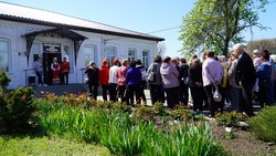 Делегация пенсионеров из Яковлевского района посетила борисовские достопримечательности