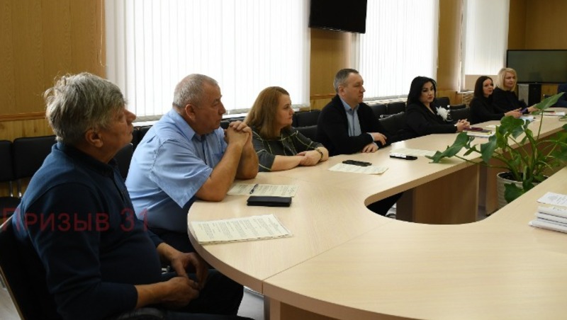 Борисовцы заключили социальные контракты