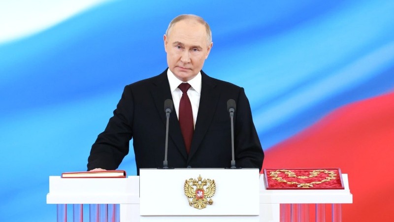 Белгородский губернатор поздравил Владимира Путина со вступлением в должность Президента РФ