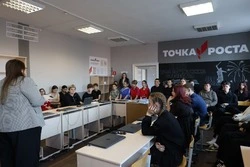 Руководитель движения КВН Борисовского района Екатерина Кучерявенко встретилась со школьниками 