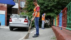 Власти региона трудоустроили более 37 тысяч подростков Белгородской области за лето