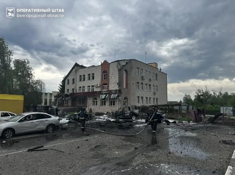Шесть мирных жителей ранены при атаках ВСУ на посёлок Борисовка Борисовского округа