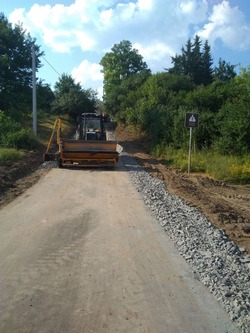 Дорожные работы завершились в селе Красный Куток Борисовского района 6 июля