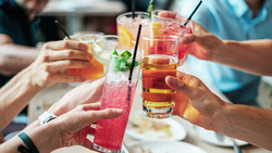 Региональные власти смогут получить право запрещать продажу алкоголя до 21 года